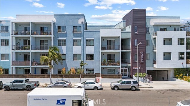 Building Photo - 13337 Beach Ave