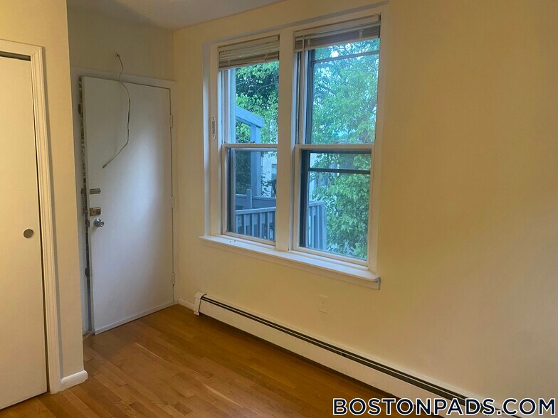 Building Photo - 53 S Huntington Ave
