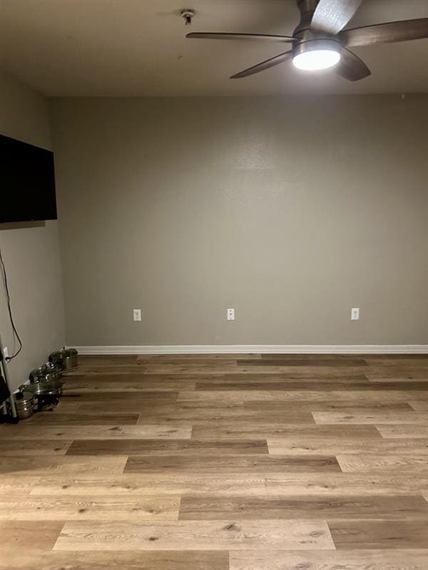 Building Photo - 1385 W University Ave