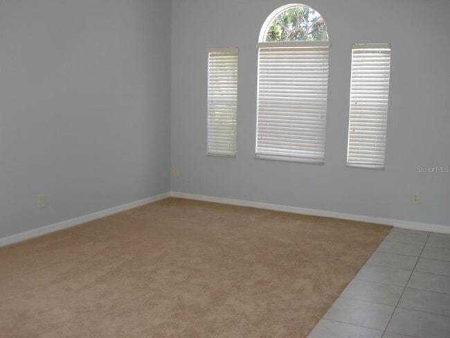 Building Photo - 9630 Baton Rouge Ln