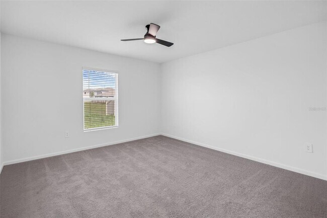 Building Photo - 2378 McKinley Dr