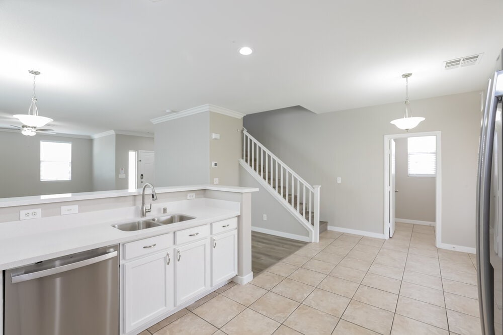 Building Photo - 724 Beechwheat Way