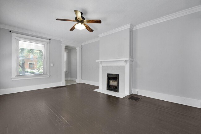 Building Photo - 84 N Monroe Ave