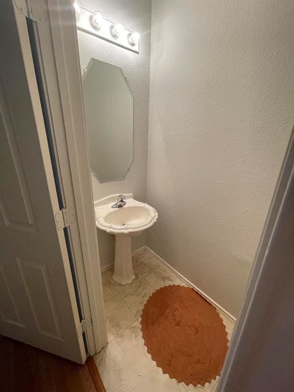 Building Photo - 2612 Tinmouth St