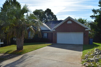 Building Photo - 410 Little Falls Way