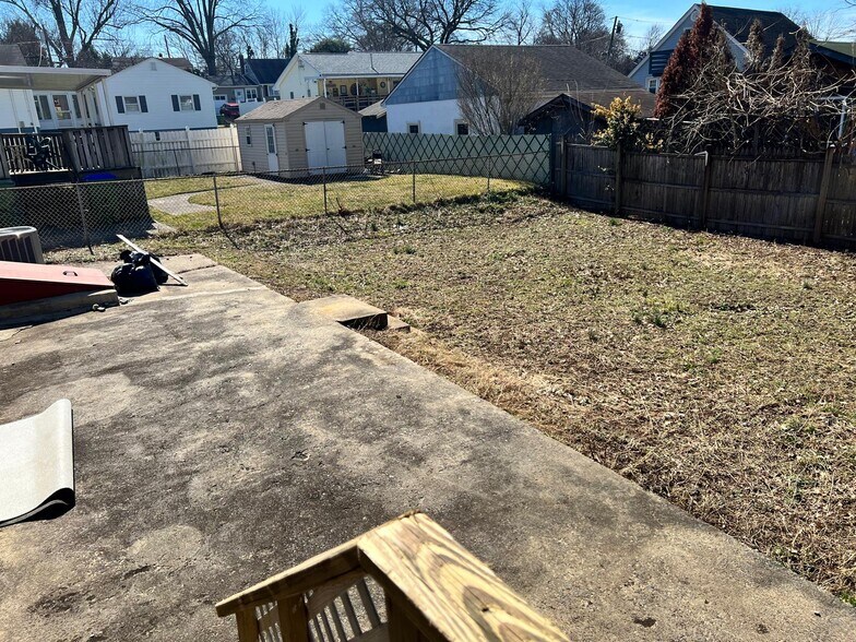 Building Photo - 126 Orange St