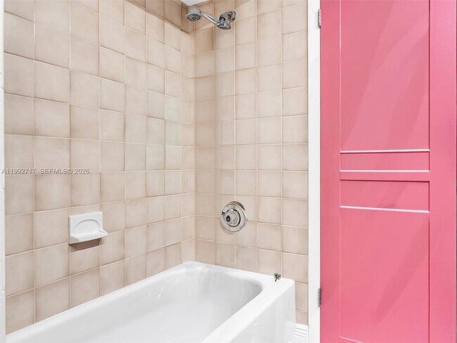 Building Photo - 2083 Augusta