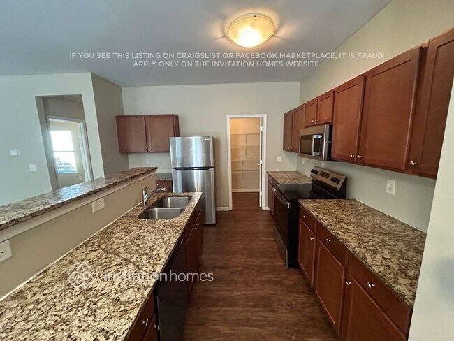 Building Photo - 1532 Ewing Farm Dr