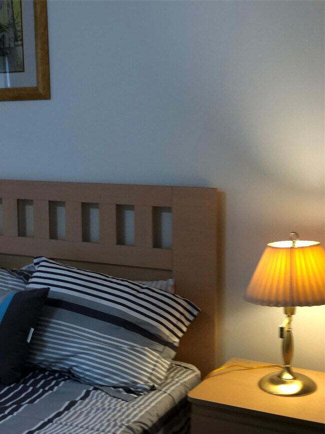 Building Photo - 850 Ter