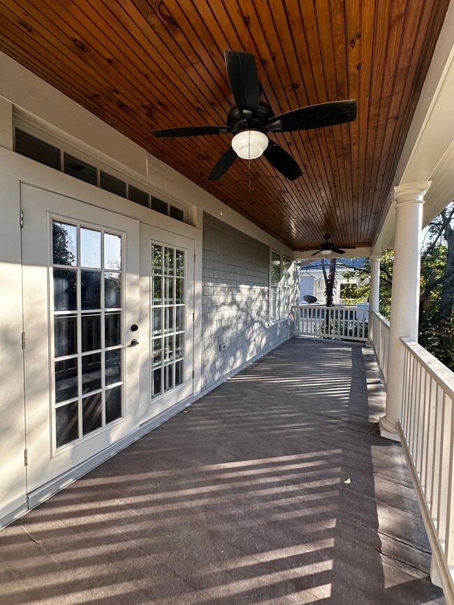 Building Photo - 226 N McNeil St