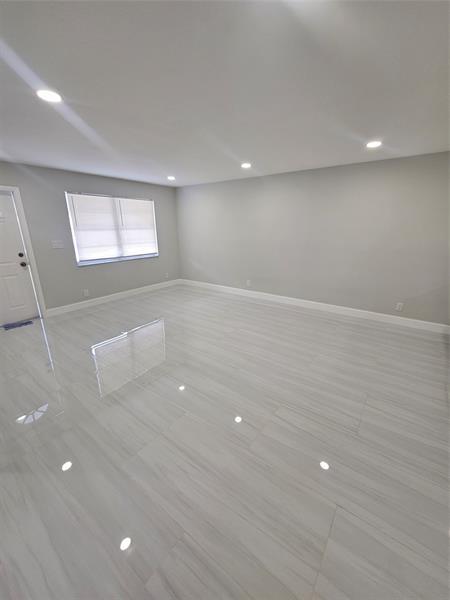 Building Photo - 4072 SW 51st St
