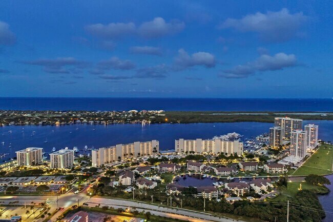Building Photo - 1100 Marine Way W