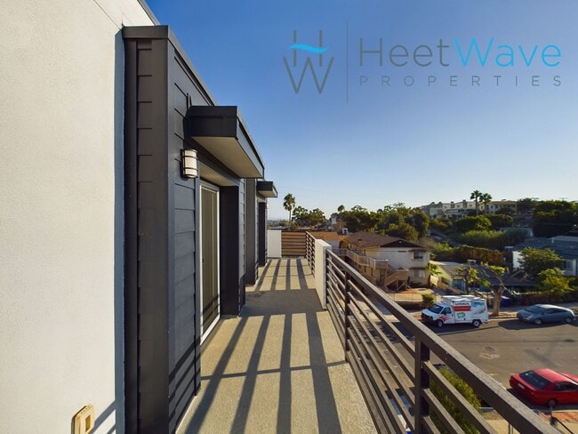 Building Photo - REZKO - E Street