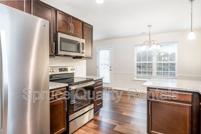 Building Photo - 7155 Watkins Landing Ct
