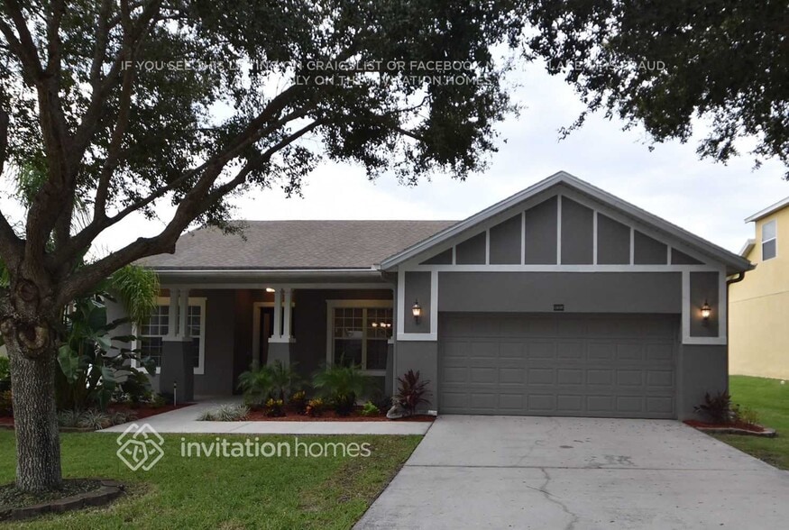Primary Photo - 920 White Oak Way