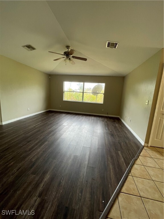 Primary Photo - 1088 Jaguar Blvd