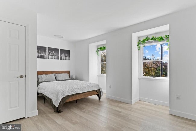 Building Photo - 2309 N 2nd St