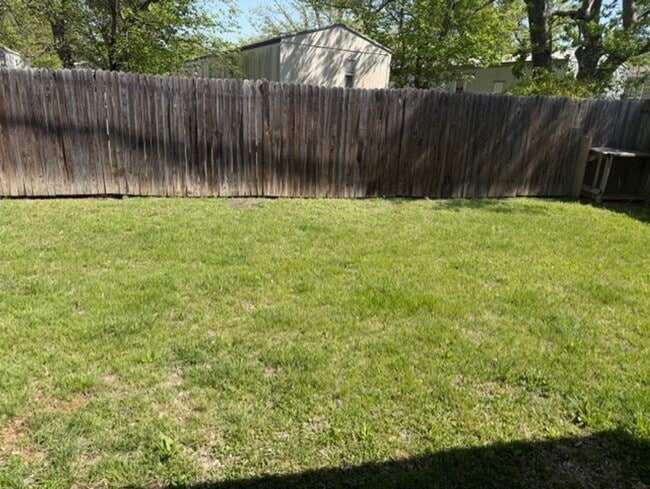 Building Photo - 3804 Charolais Dr