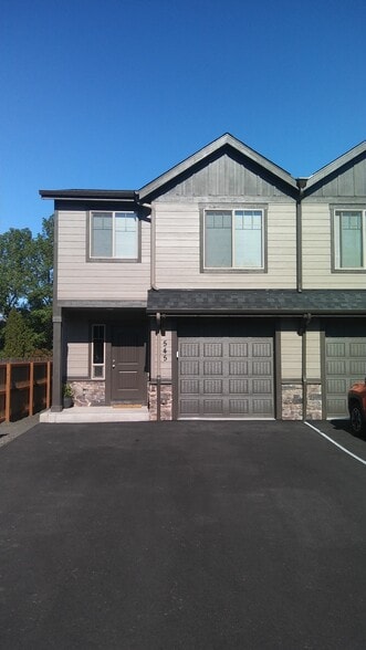 Primary Photo - 517 N 11th St