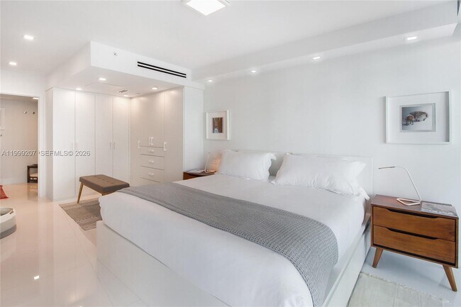 Building Photo - 6620 Indian Creek Dr