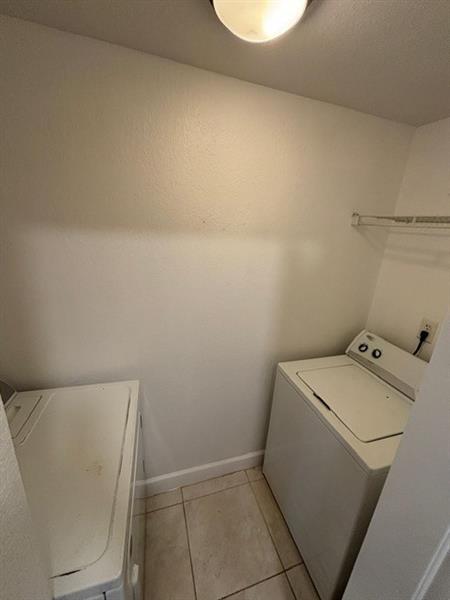 Building Photo - 1830 Radius Dr