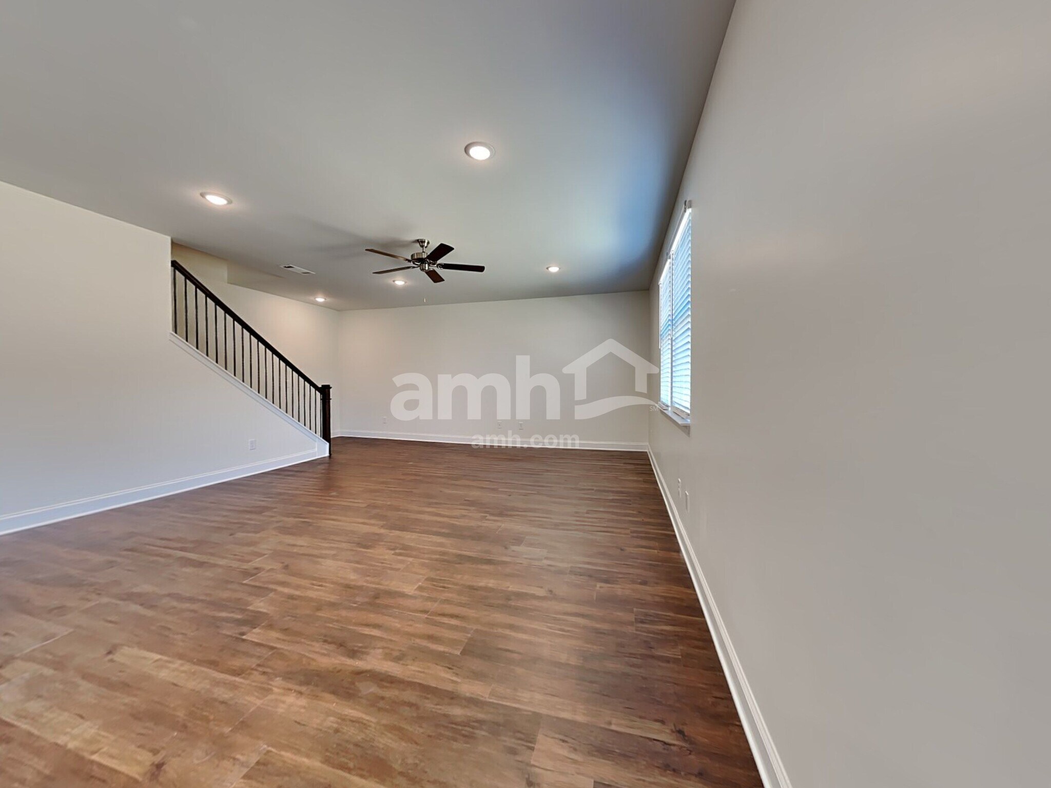 Building Photo - 3761 Blackshear Pl