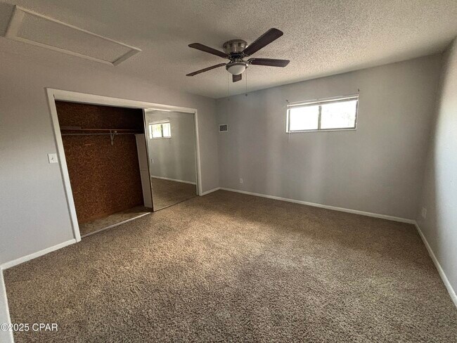 Building Photo - 362 Moonlight Bay Dr