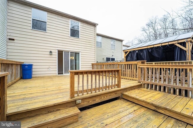 Building Photo - 9428 Orbitan Ct