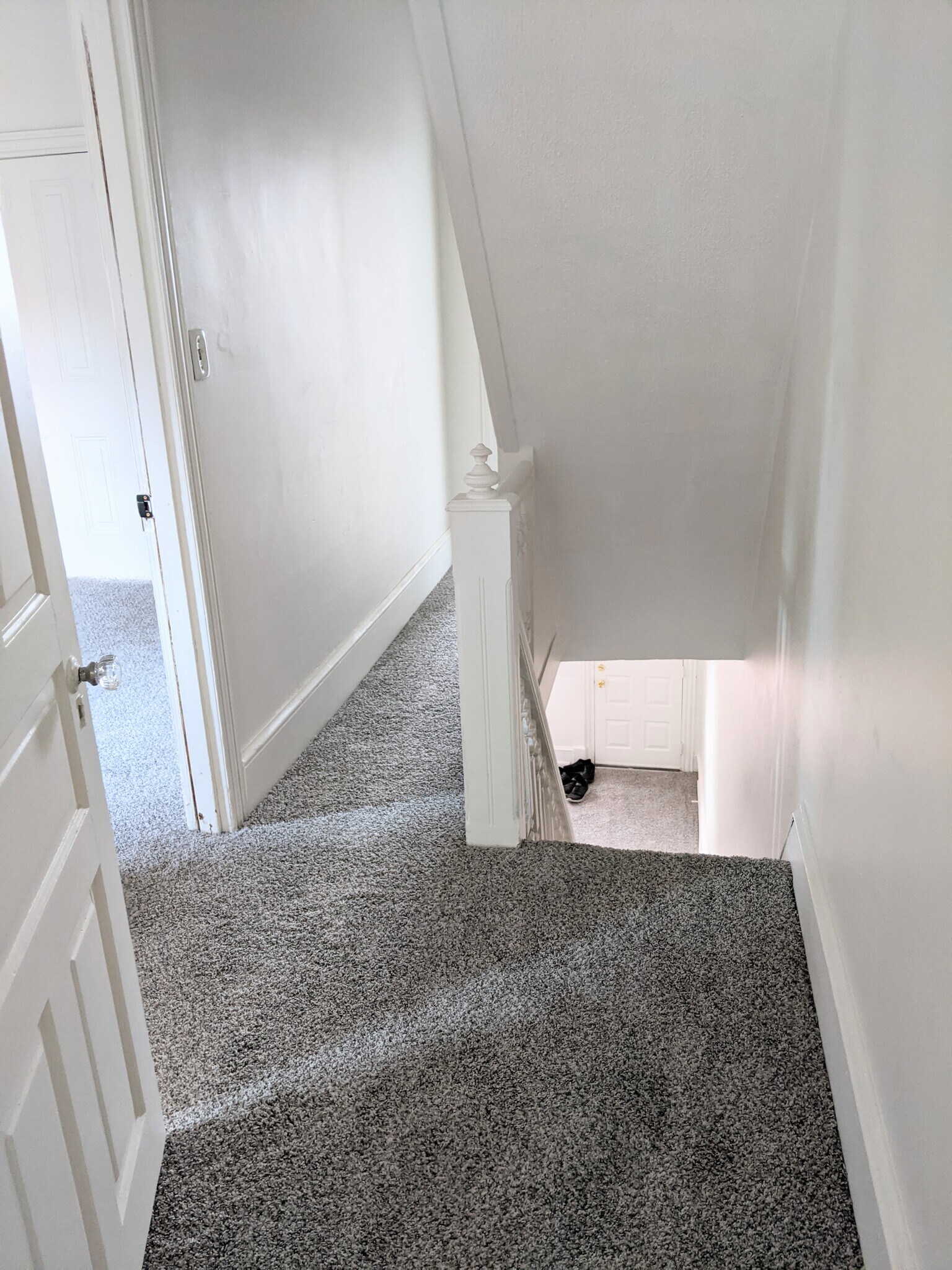 Upstairs hallway - 1314 Green St
