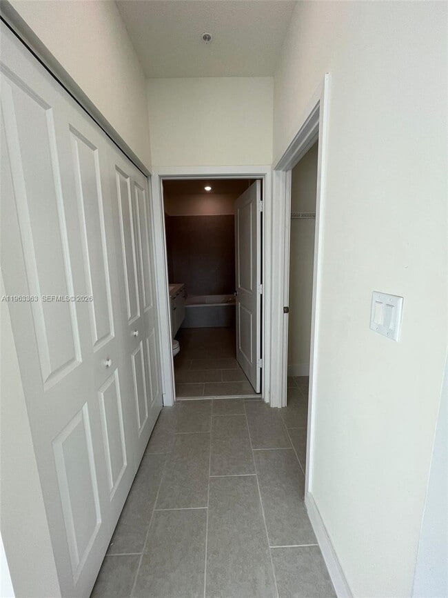 Building Photo - 8167 NW 41st St