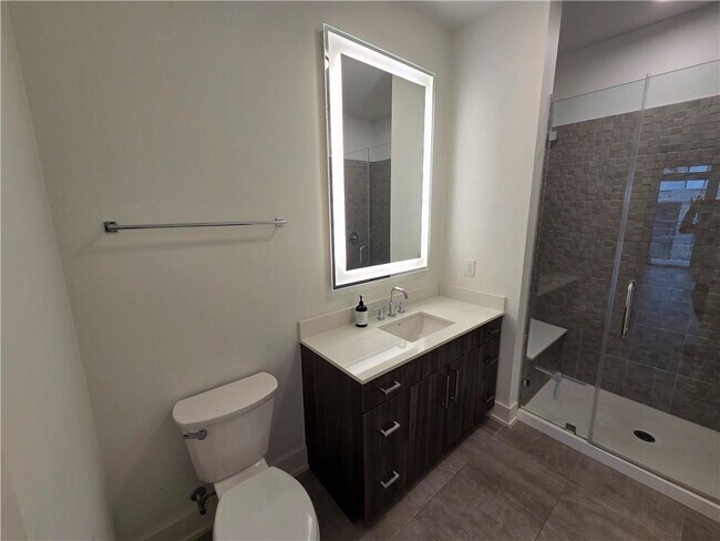 Building Photo - 775 Juniper St NE