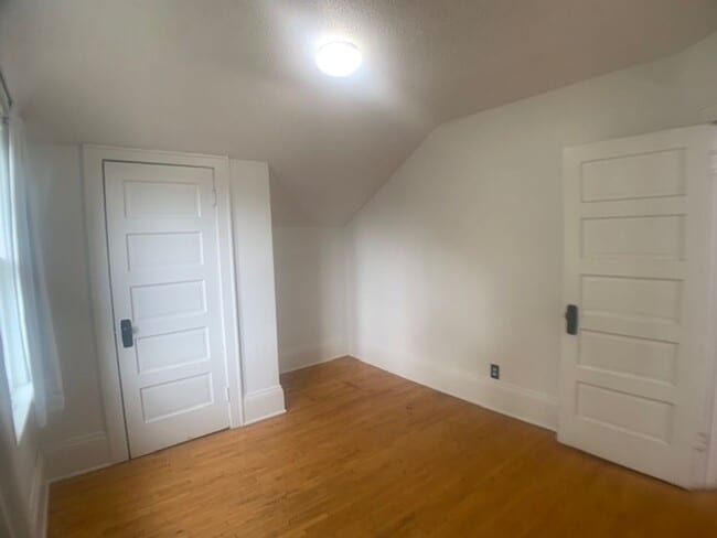 Building Photo - 1428 Snelling Ave N
