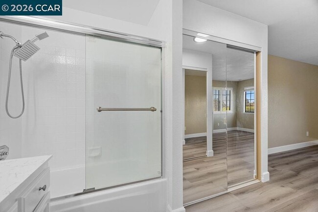 Building Photo - 109 Devonwood