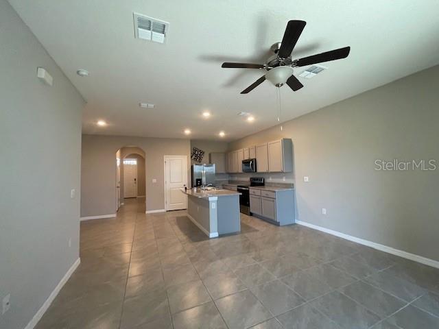 Building Photo - 5447 Dragonfly Dr