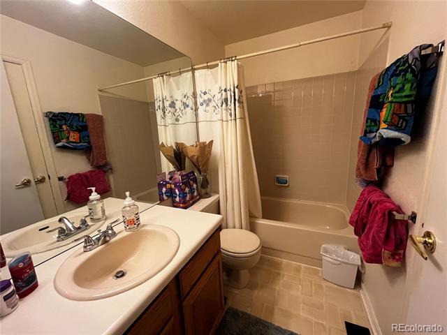 Building Photo - 1029 Delta Dr