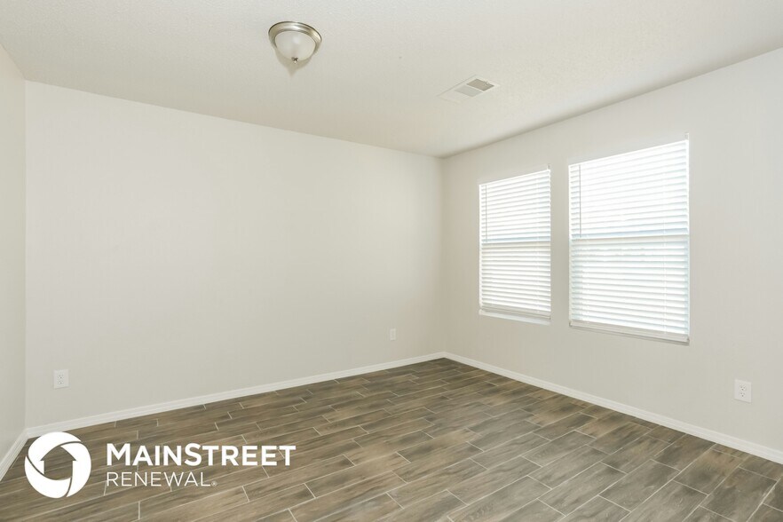 Building Photo - 5373 Royal Birkdale Dr