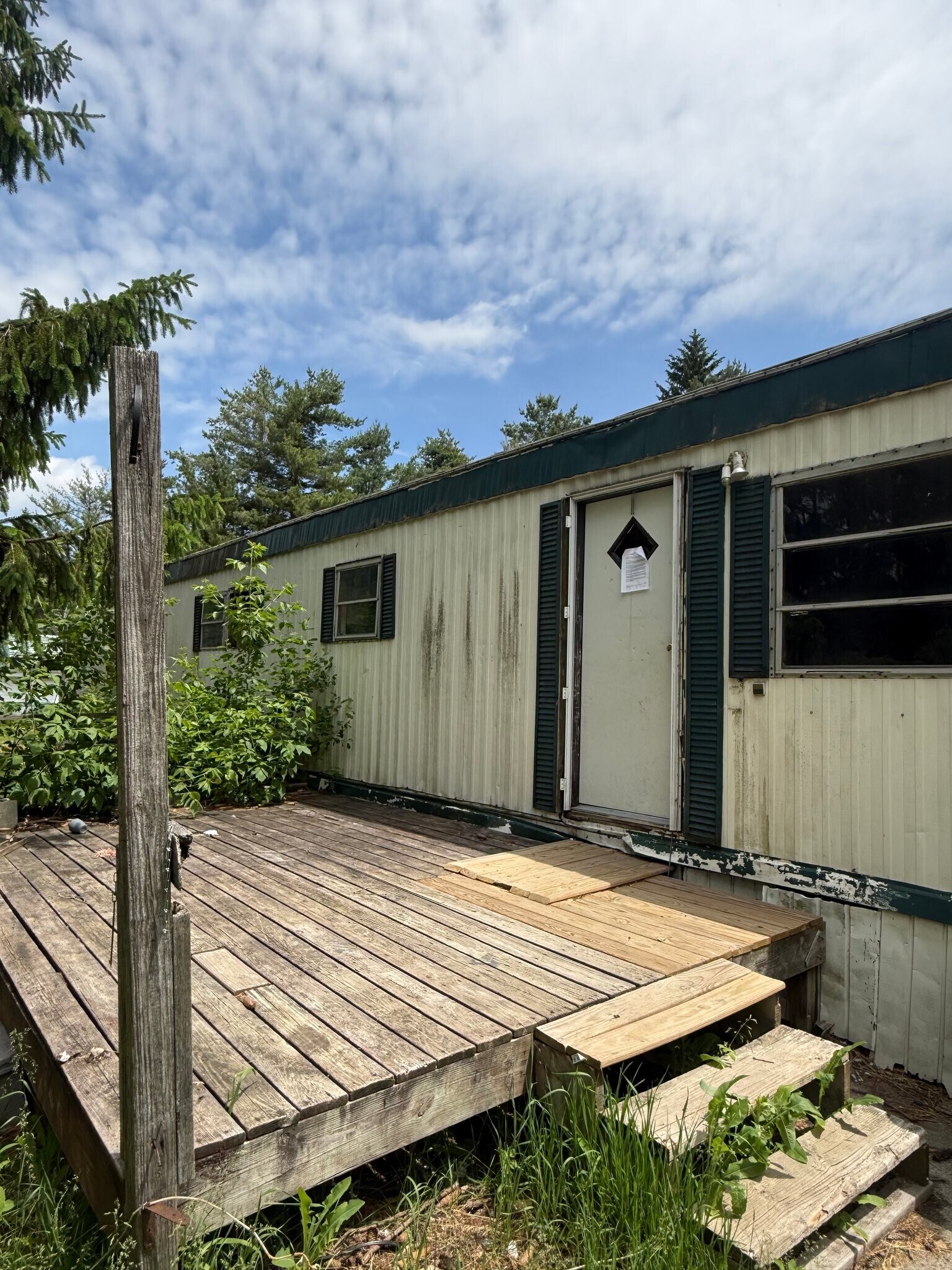 Building Photo - 1404 Rumbaugh Ln
