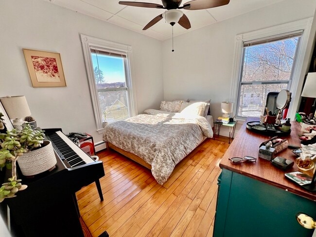 Building Photo - 14 Fairview Ave