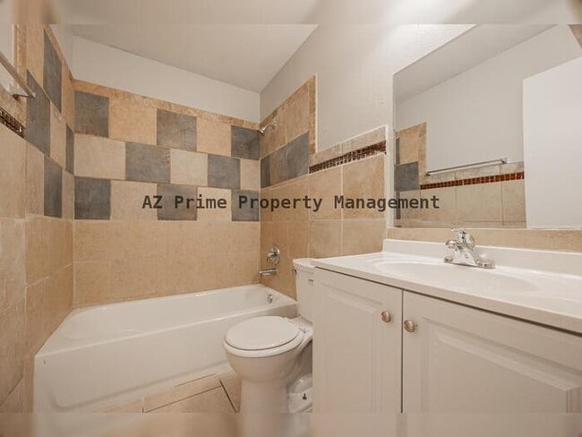 Building Photo - 3646 N 69th Ave