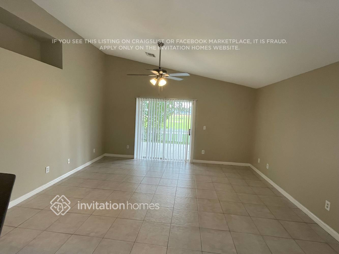 Building Photo - 459 Lancer Oak Dr