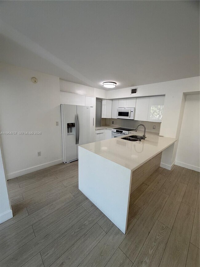 Building Photo - 4540 NW 107th Ave