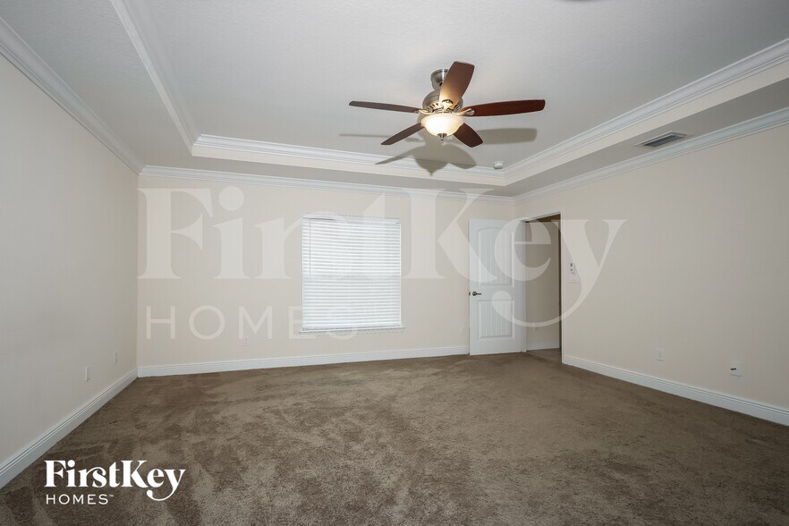 Building Photo - 1262 SW San Esteban Ave