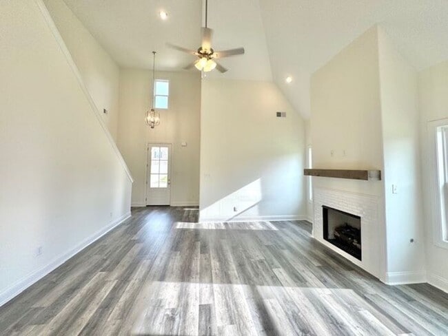Building Photo - Open House, Tuesday, July 15, 2025 11 AM t...