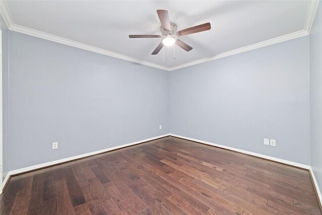 Building Photo - 214 Brocket Pl