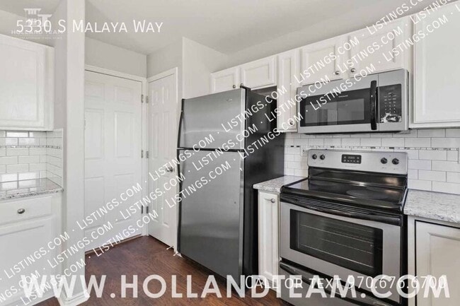 Building Photo - 5330 S Malaya Way