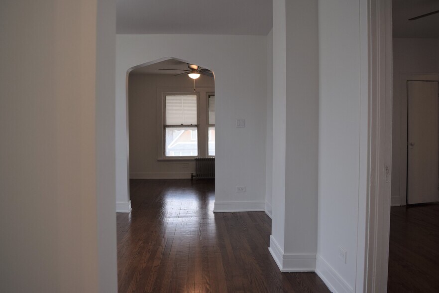 Building Photo - 7249 S Campbell Ave