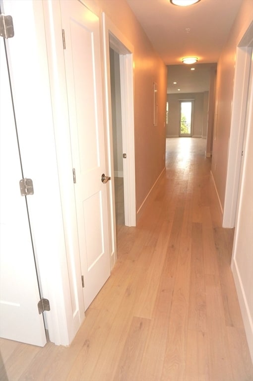 Building Photo - 99 Moody St