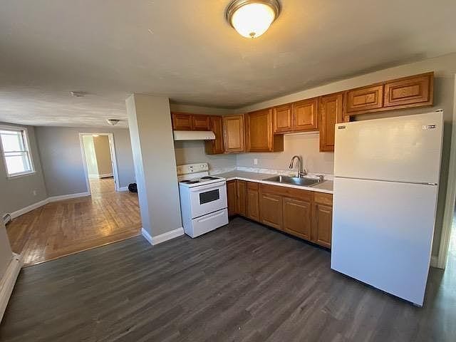 Building Photo - 682 Beech St