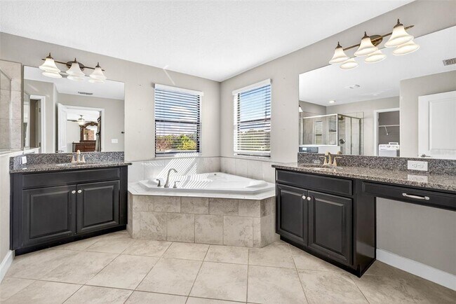 Building Photo - 9906 Victory Gallop Loop