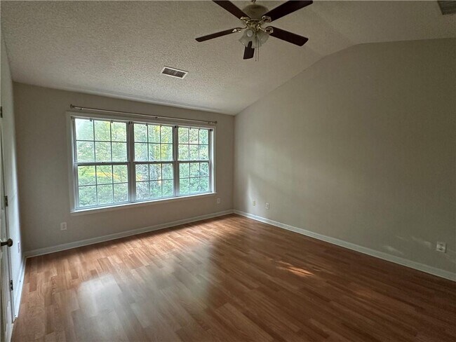 Building Photo - 7235 Treyburn Dr